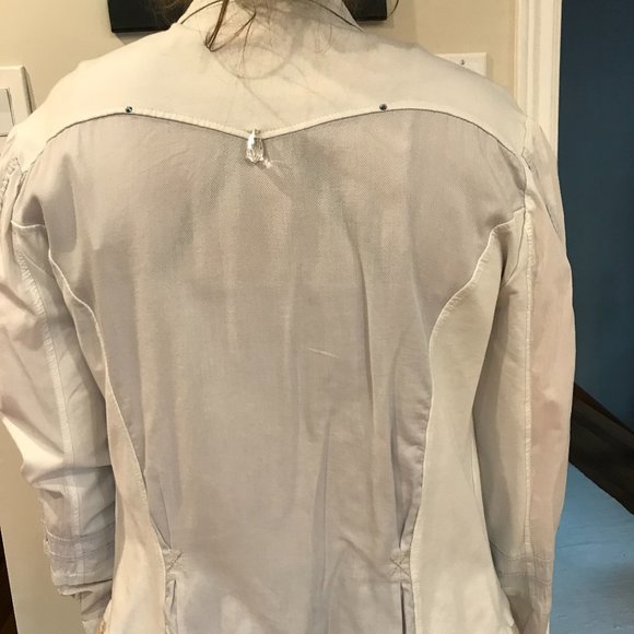 Ladies buttoned blouse/jacket - Picture 7 of 13